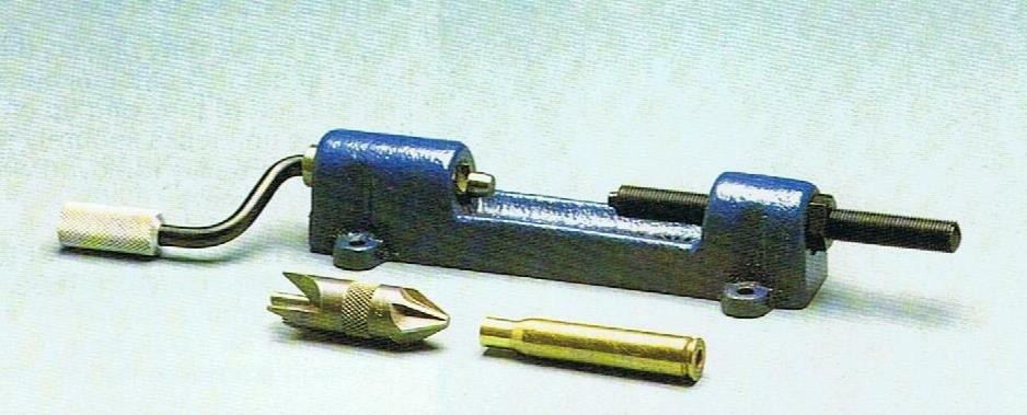 Lee Case Conditioning Kit/ Chamfer & Deburring Tool Primer Pocket Cleaner 90950