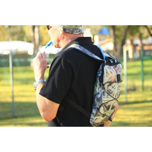 Max-Hunter "Drench" Hydration Pack with 1.5L Bladder Koorangie Camo - HC-15L